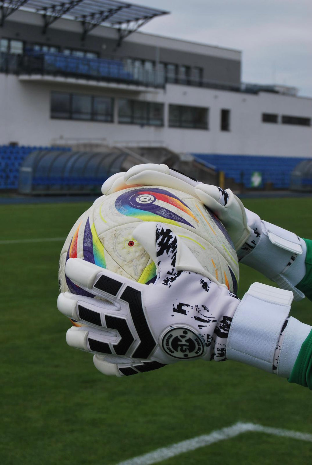 Rękawice Bramkarskie Strike Pro